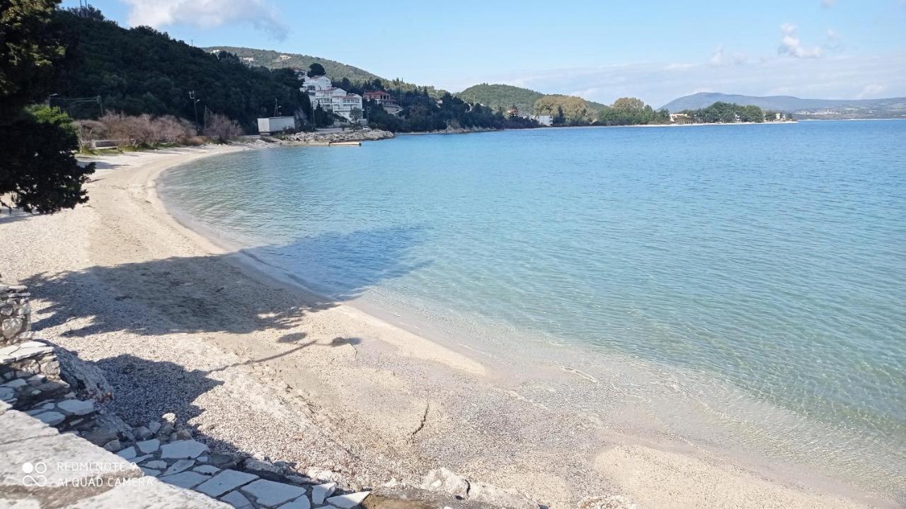 尼基亚娜Vessarios公寓 外观 照片